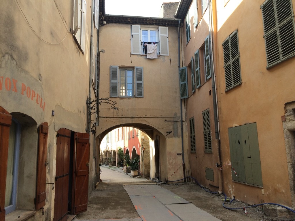 Biot village